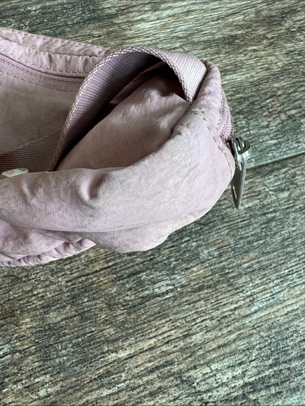 lululemon athletica Dusty Pink Crossbody Belt Bag - Picture 9 of 14
